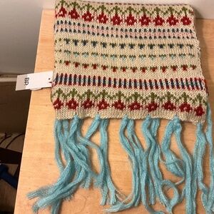 BP knit winter scarf